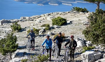 Biking Vidova Gora - Postira